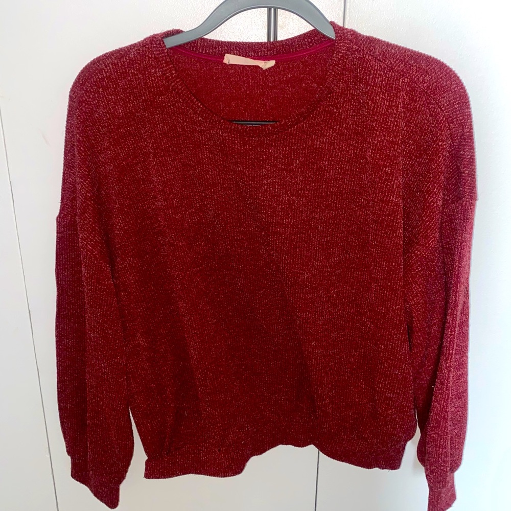 Comfy red crew neck sweatshirt. Light weight